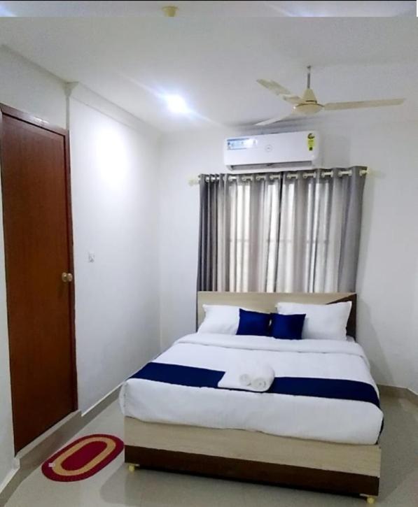 Tharavad Residency Hotel Iritti Kültér fotó